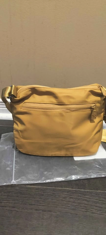 Brand new premium nylon light weight crossbody bag - photo 3