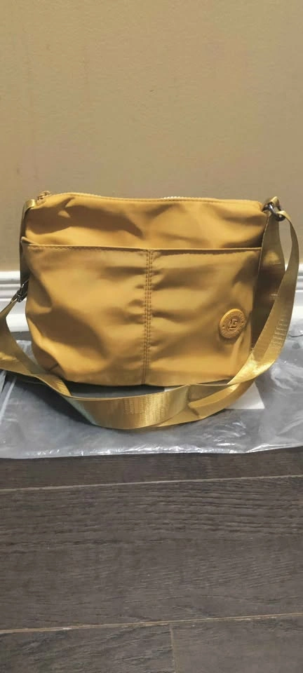 Brand new premium nylon light weight crossbody bag - photo 4