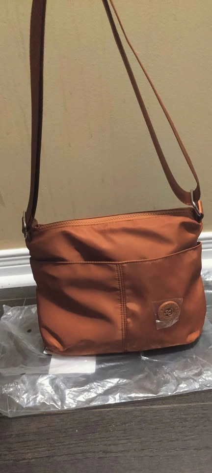 Brand new premium nylon material crossbody bag - photo 4