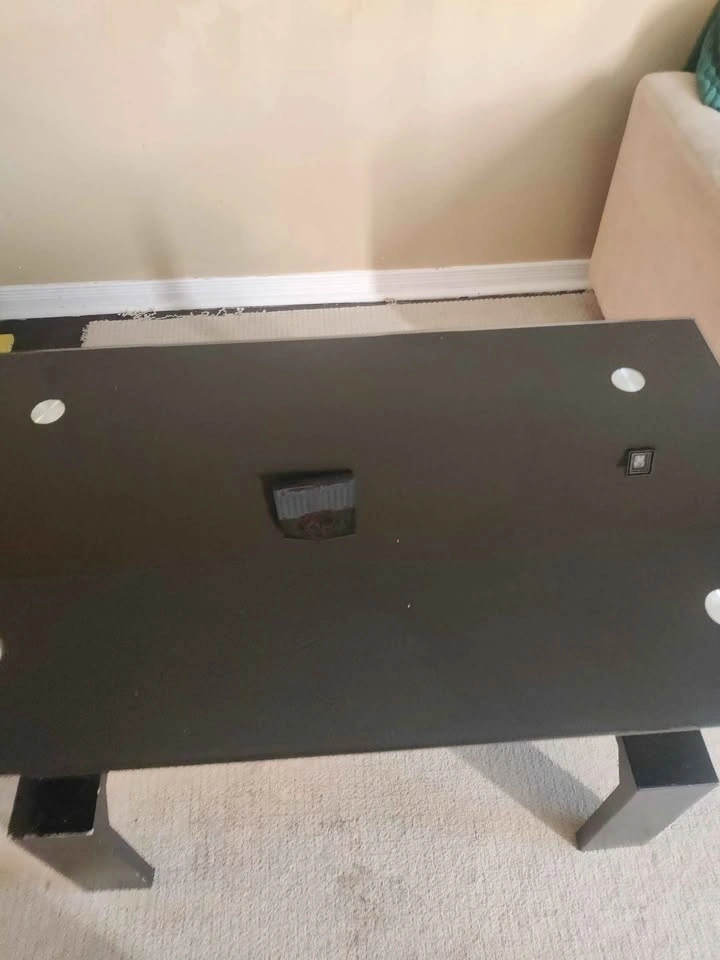 Used in good condition 2 tier glass top table for living room - photo 2