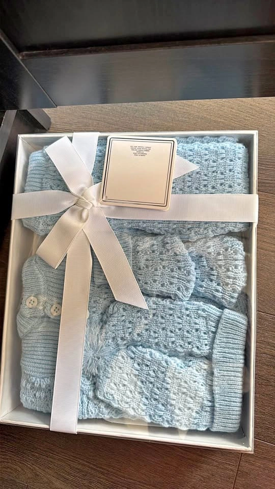 Light Blue Knitted Baby Gift Set