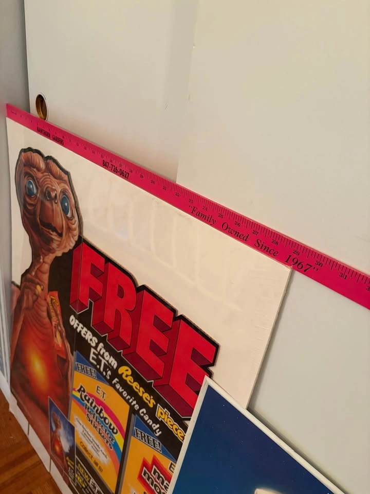 Vintage E.T. Promotional Display Signs - photo 4