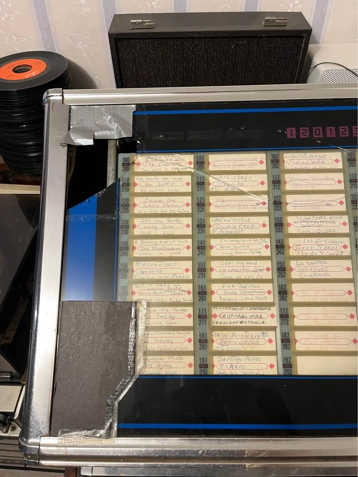 1972 Rock-Ola 448 Jukebox - photo 2