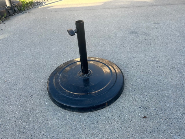 Black Round Patio Parasol Umbrella Stand Base - photo 4