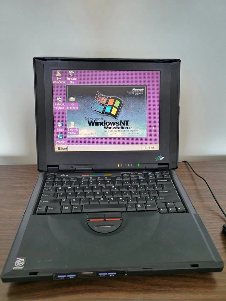 Vintage IBM Laptop 60$