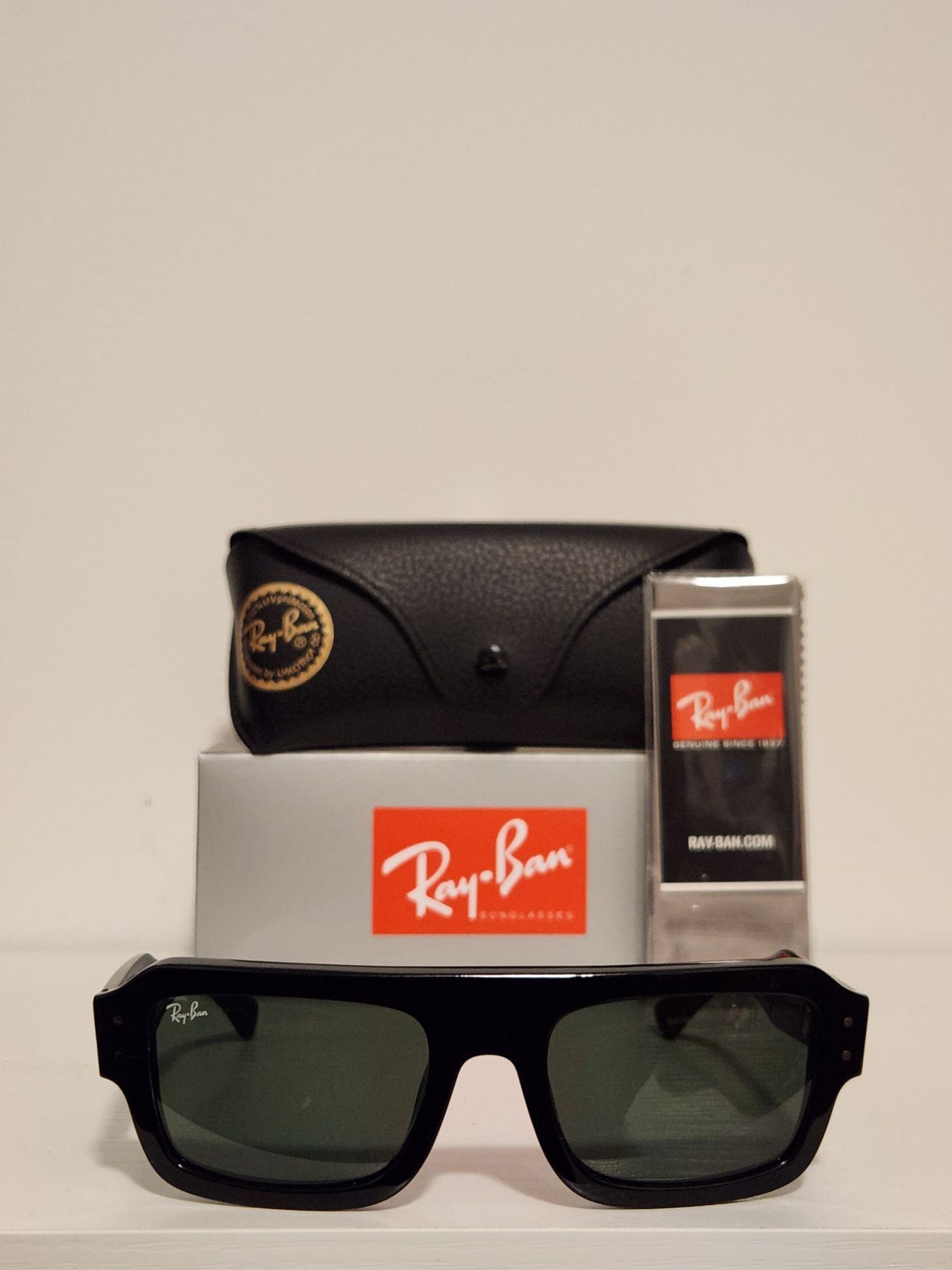 Ray-Ban Lukas Sunglasses- Brandnew