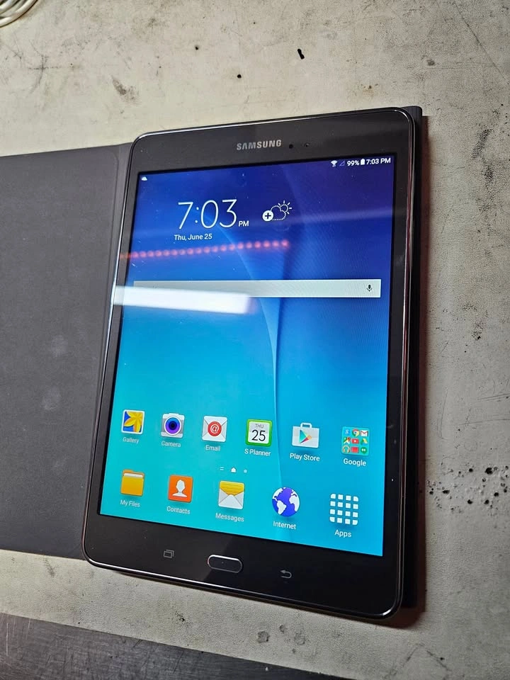 Samsung Galaxy Tab A 8" (SM-T357W) — Factory Reset + Case