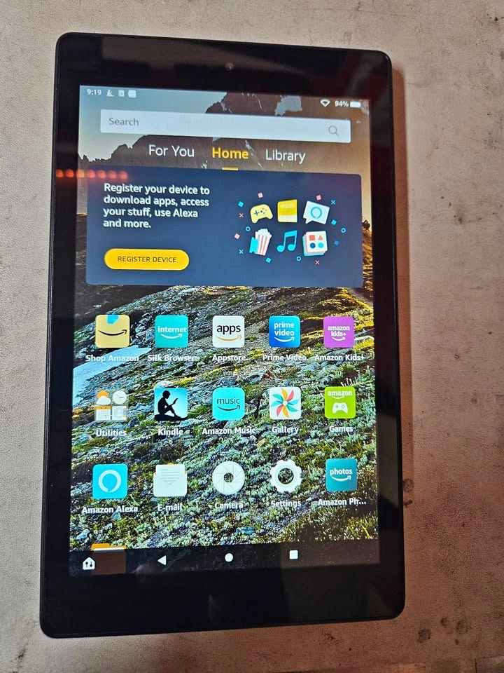 📱 Amazon Fire HD 8 (8th Gen) Tablet