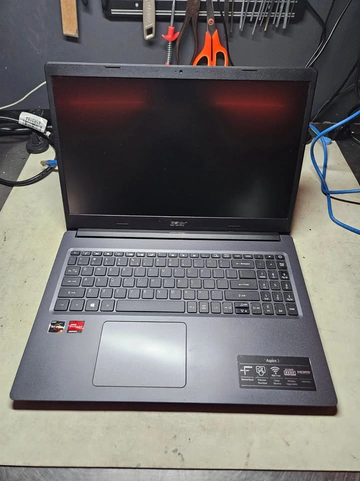 Acer Aspire 3 — AMD Ryzen 5 / 8GB RAM / 256GB SSD / Win 11 - photo 2