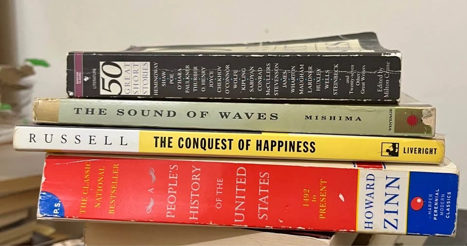 Classic Books Lot (4 Paperbacks) - photo 2
