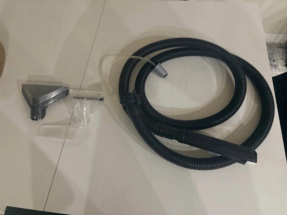 Carpet cleaner & Steamer Rental - photo 2