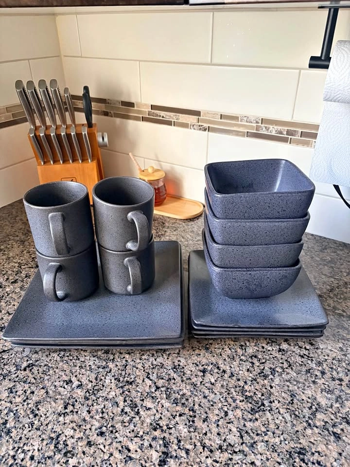 Dinner/Plate Set
