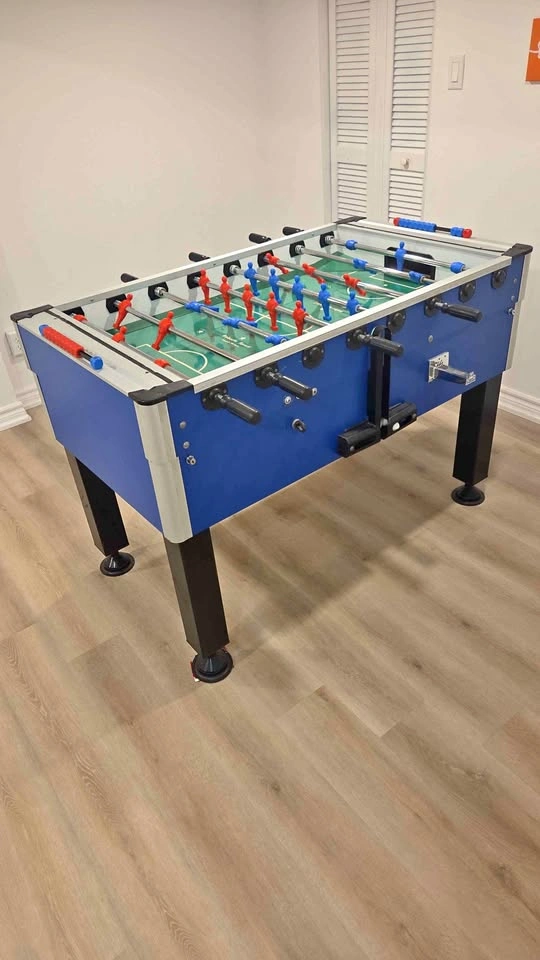 Roberto Sport Foosball Table - Coin Operated