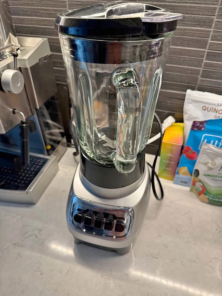 Glass Jar Blender with the box