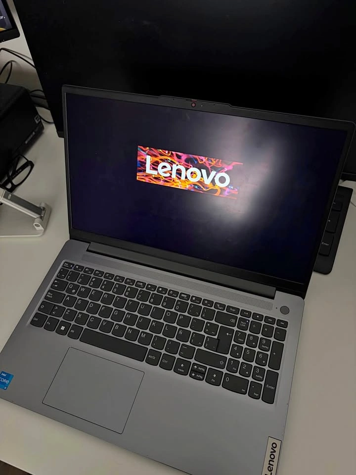 Lenovo ideaPad slim 15 Touchscreen