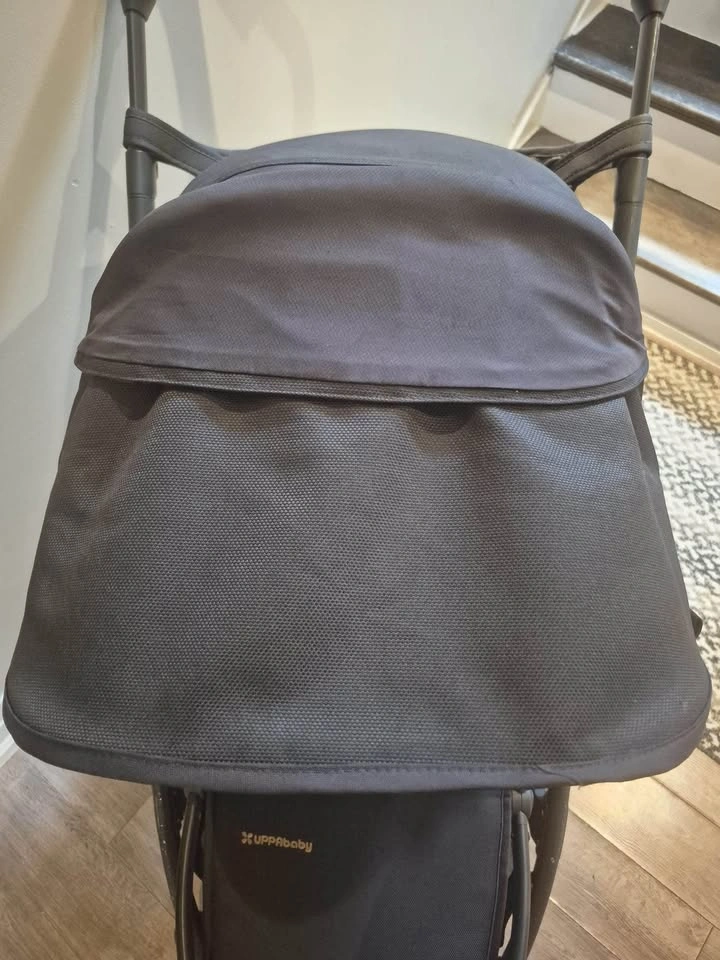 UPPAbaby Cruz V2 Stroller – Excellent Condition - photo 4