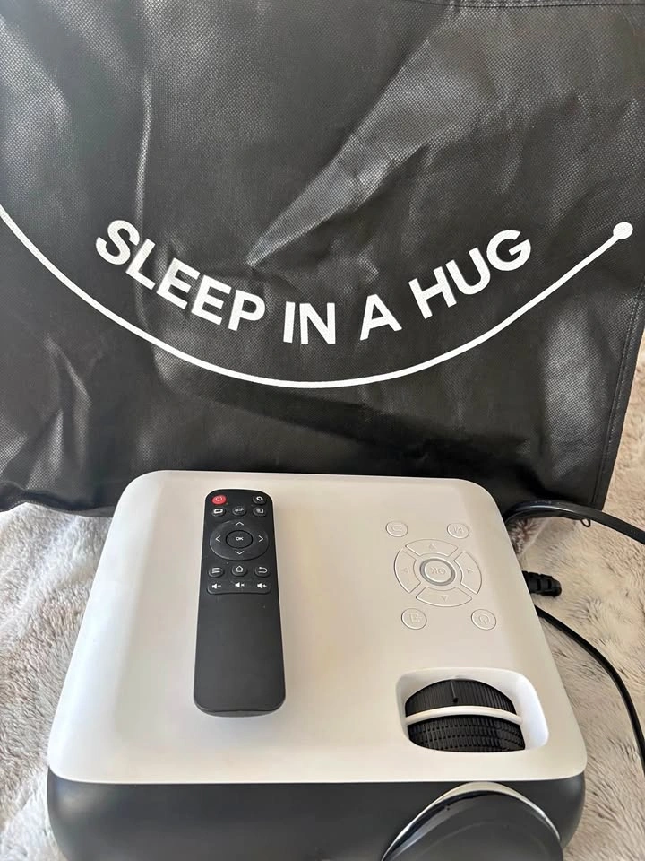 Home theatre projector