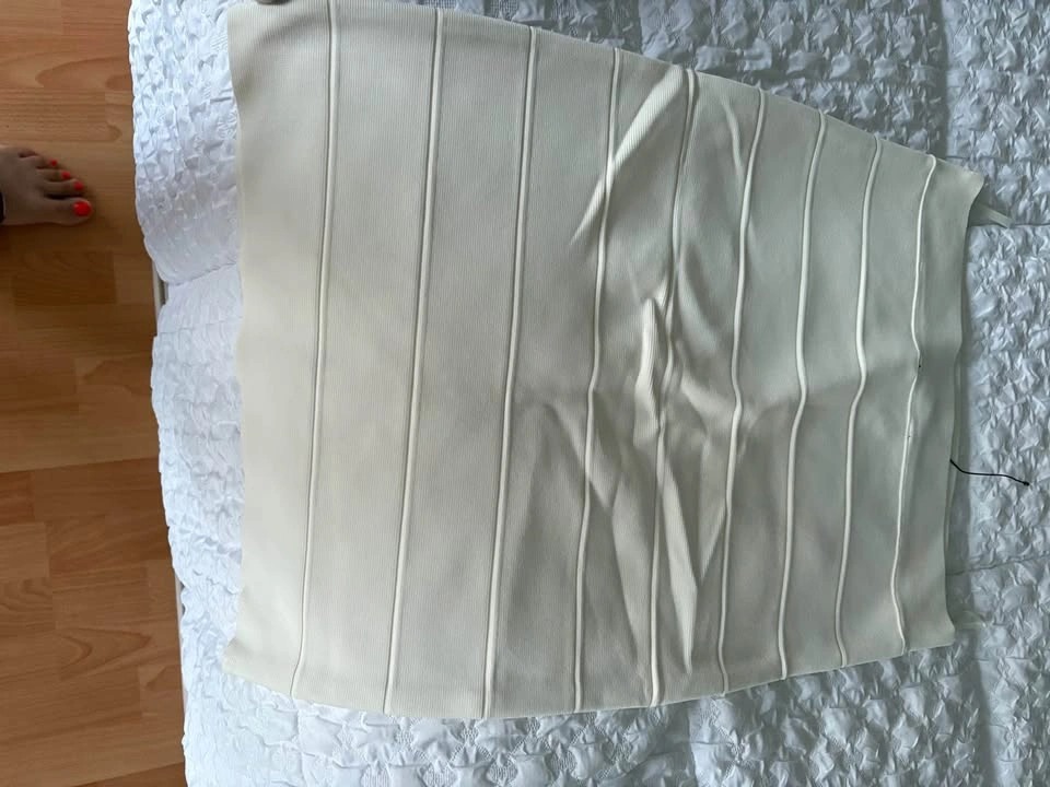 BCBG Skirt