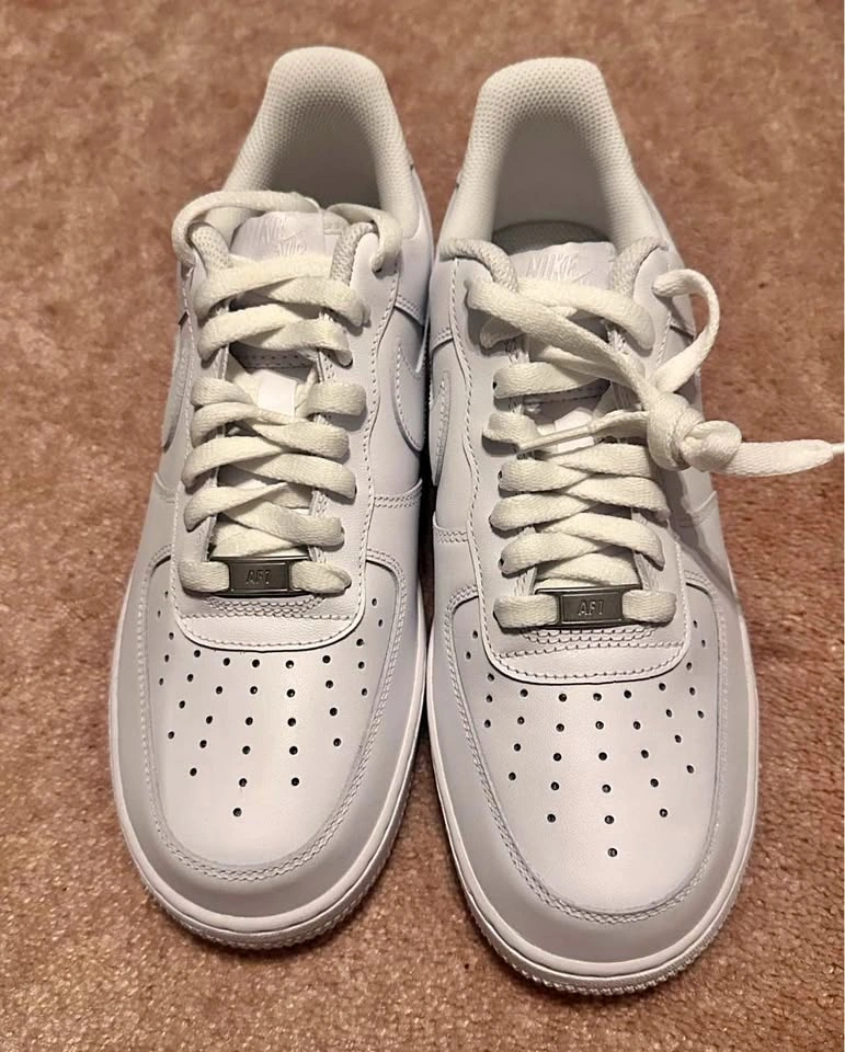 Nike Air Force 1 '07 White - US Size 8 Men w/box