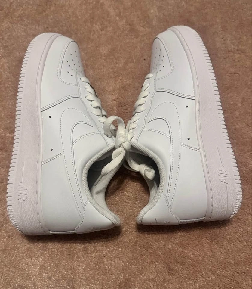 Nike Air Force 1 '07 White - US Size 8 Men w/box - photo 5