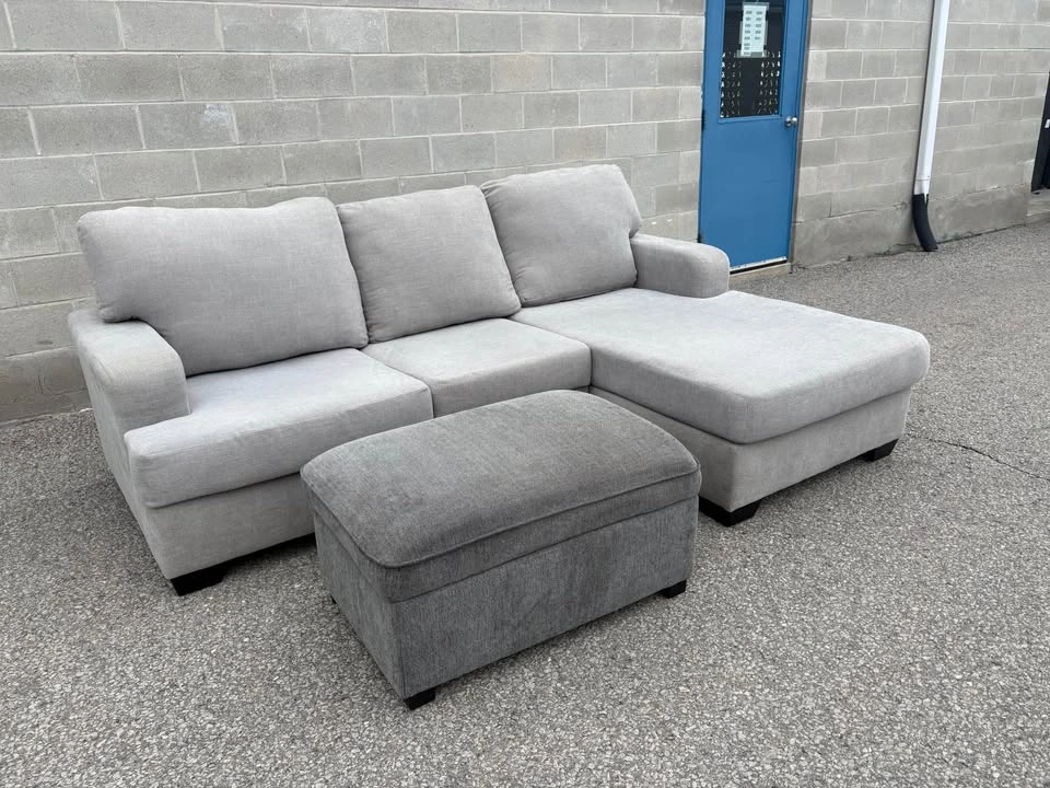 Grey Sectional Sofa with Large Chaise - Free Delivery - photo 2