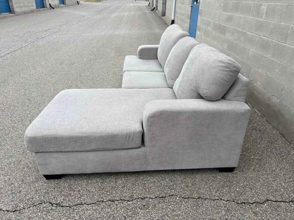 Grey Sectional Sofa with Large Chaise - Free Delivery - photo 4