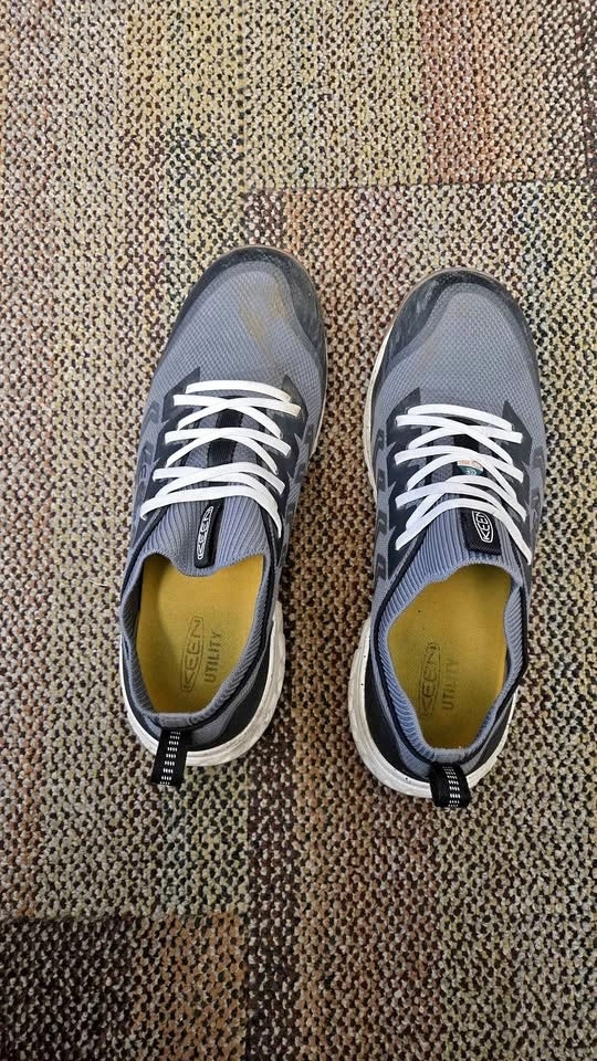 Keen work shoes