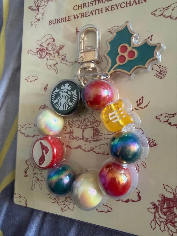 Starbucks Christmas Bubble Wreath Keychain from Korea - photo 2