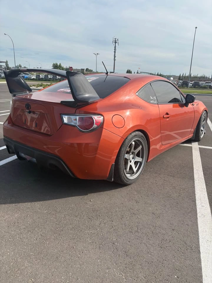 2014 Toyota Scion FR-S - photo 4