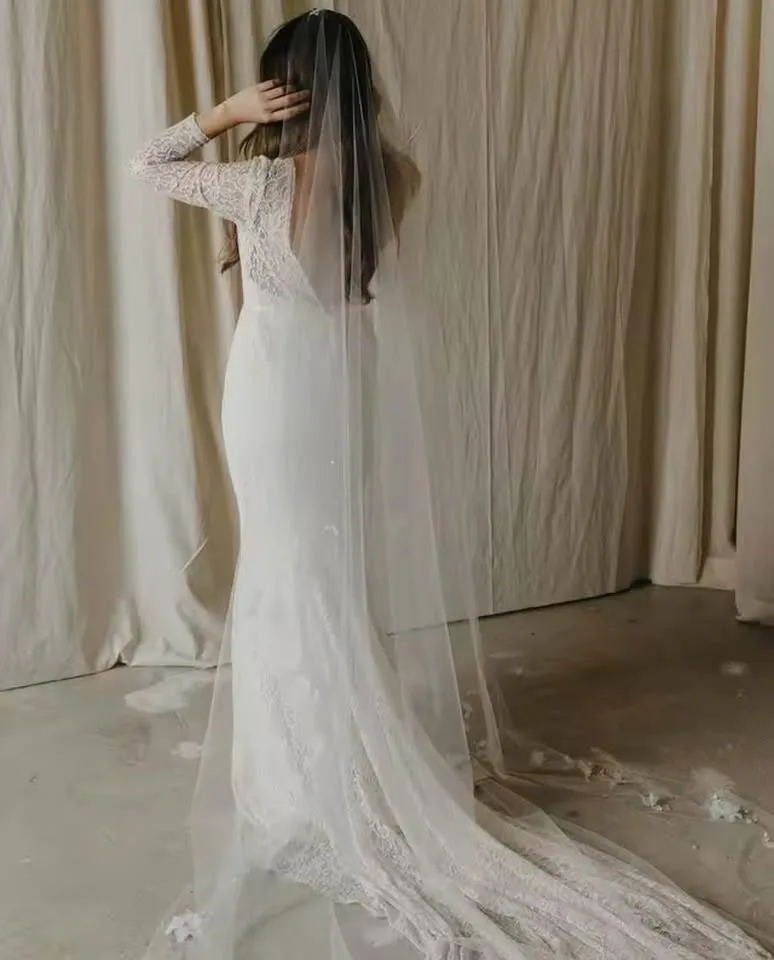 Soft White Cathedral “night garden” Veil image indicator(5)