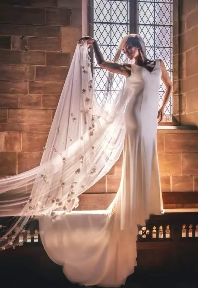 Soft White Cathedral “night garden” Veil image indicator(6)