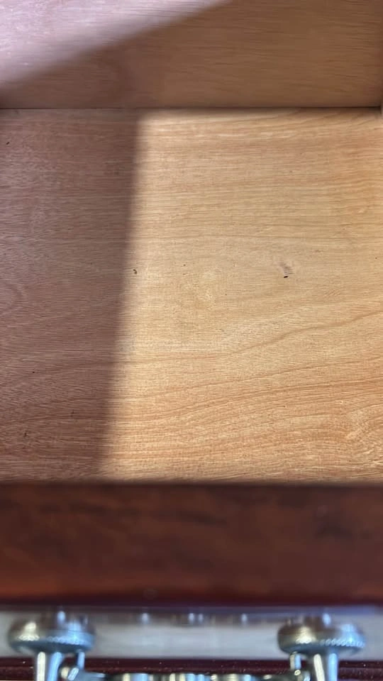 Solid Wood Dresser - 6 Drawers - photo 3