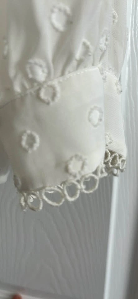 LOFT M white swiss dot lace trim blouse - photo 3