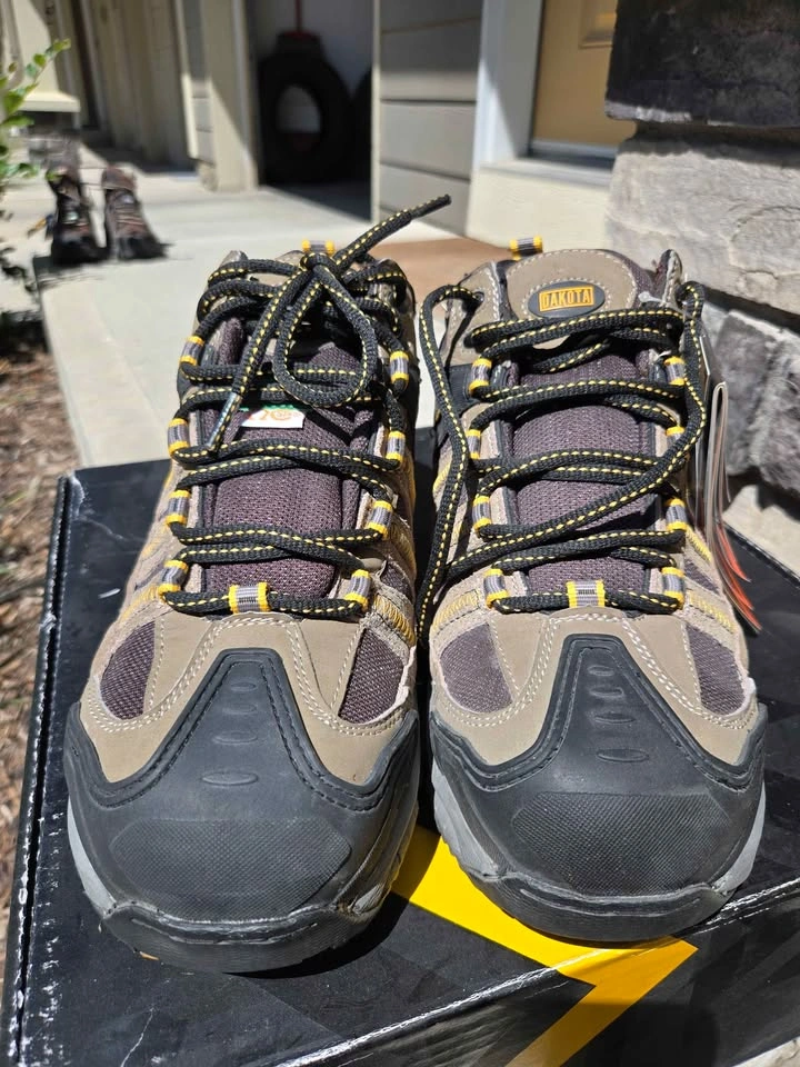 Dakota Steel Toe boots size 9 - photo 5