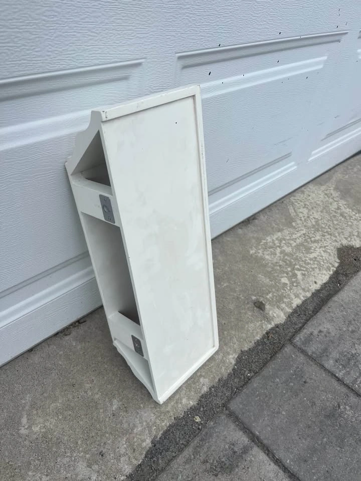 Set of 3 White Floating Wall Shelves - photo 2