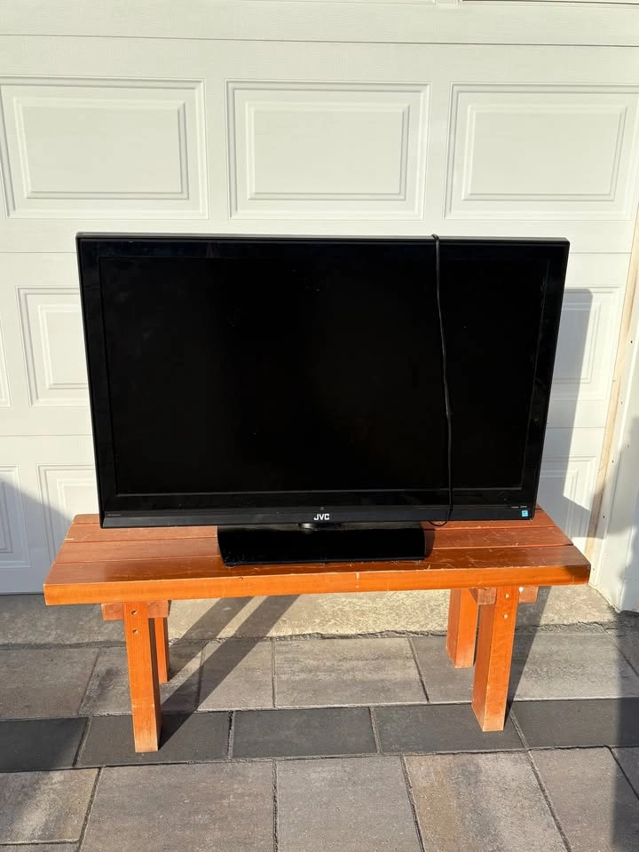 LCD - TV
