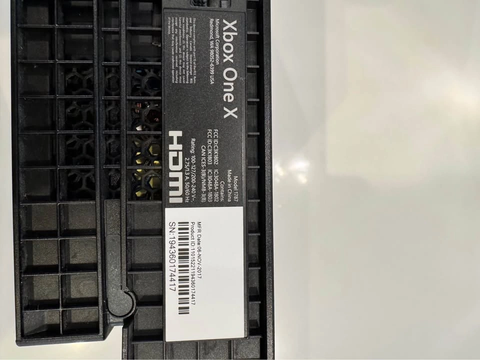 Xbox One X 1TB Console - photo 2