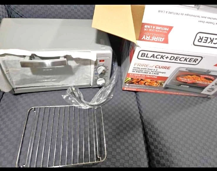 4-Slice Toaster Oven - Brand New in Box
