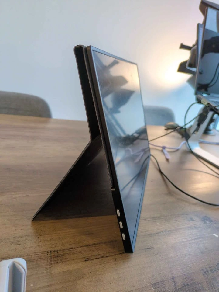 Ingnok 16 inch Portable Monitor with monitor stand - photo 2