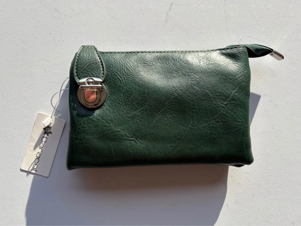4 Clutch/Purses - Brand New - photo 5