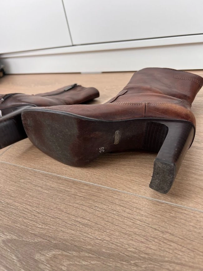 Y2K Women’s Vintage Brown Leather Boots - photo 3