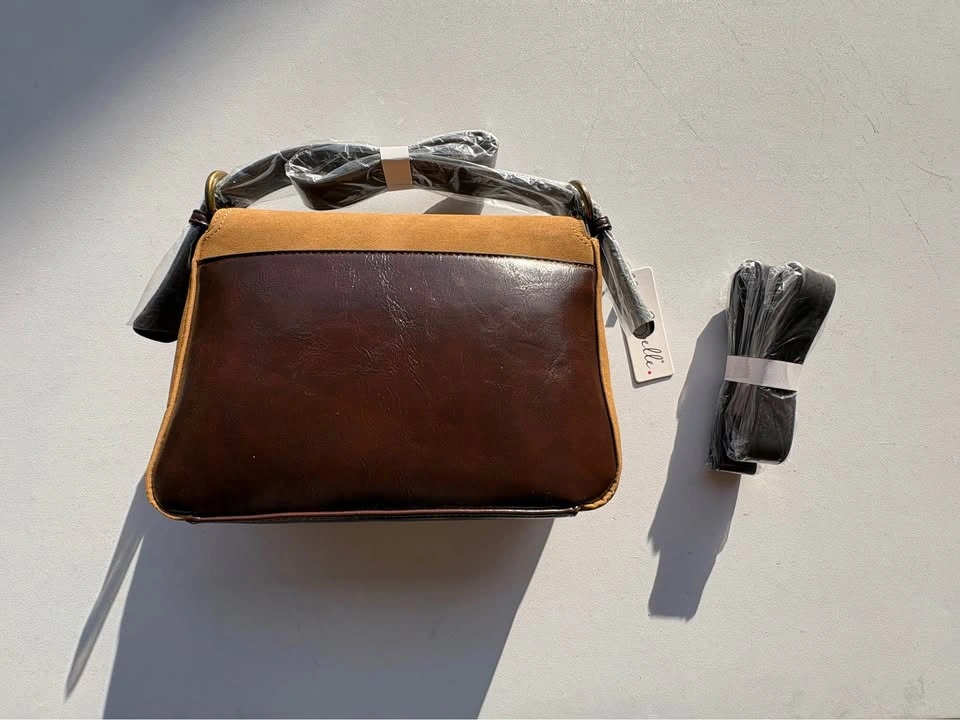 Brown Leather Purse - Brand New - photo 3