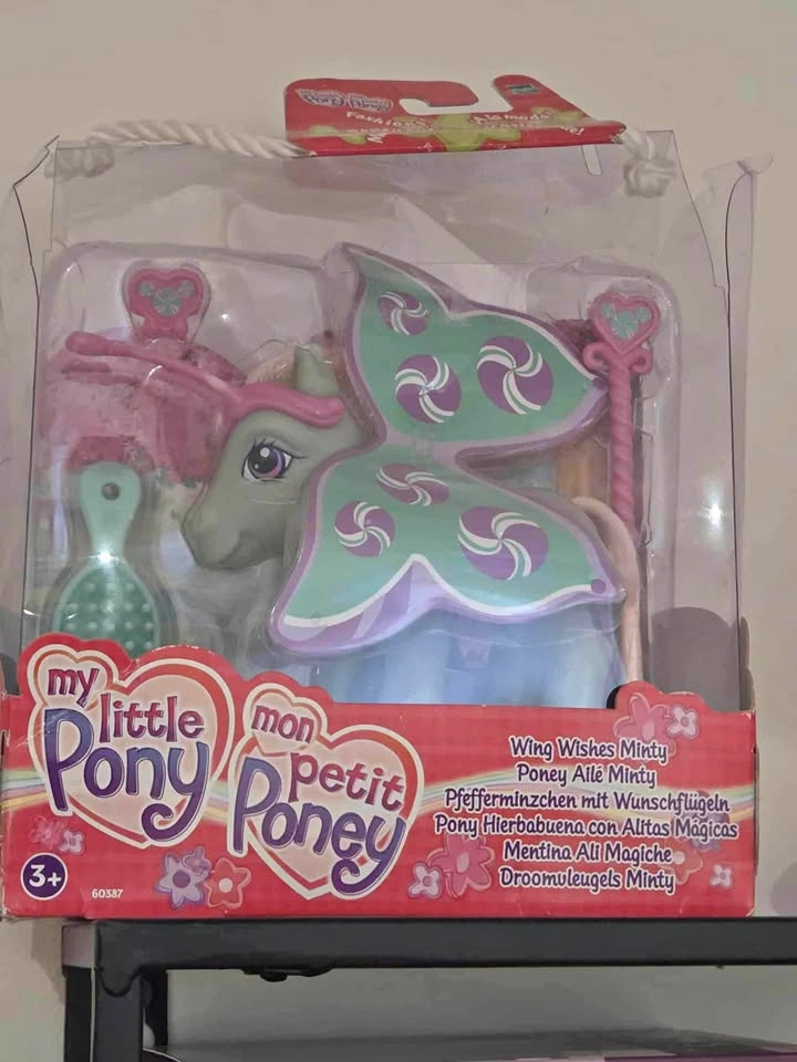 VHTF My Little Pony G3 Wing Wishes MINTY (2004 NIB)