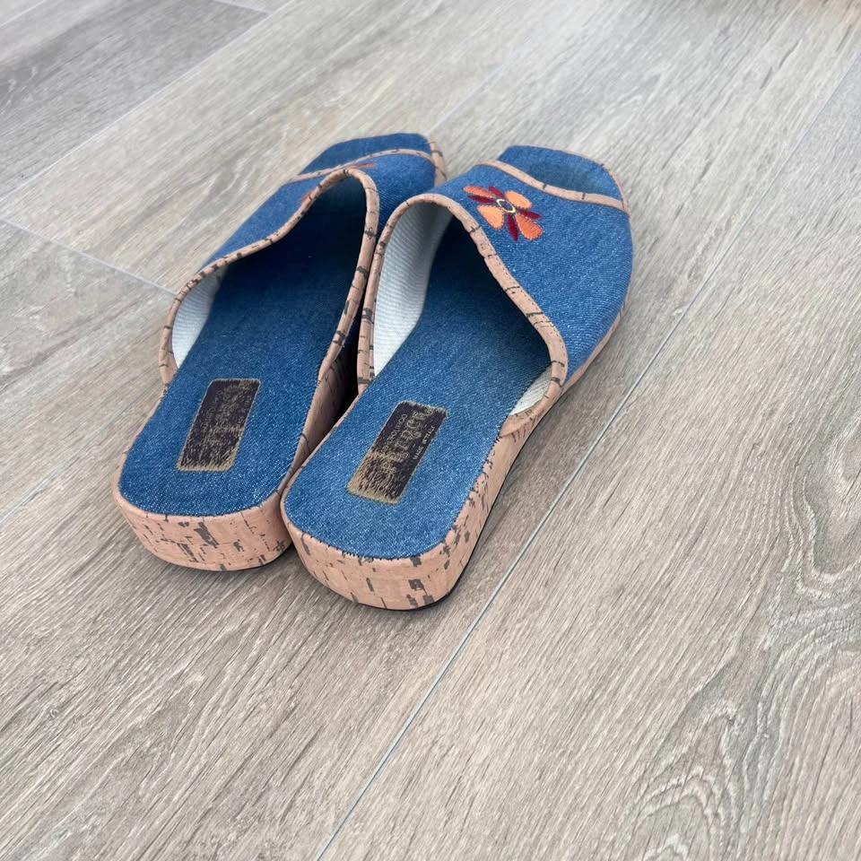 Size 9.5 Made in Italy Floral Denim Boho Sandals - photo 5