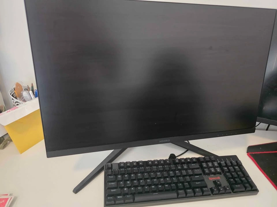 KOORUI Gaming Monitor – Perfect Condition - photo 2