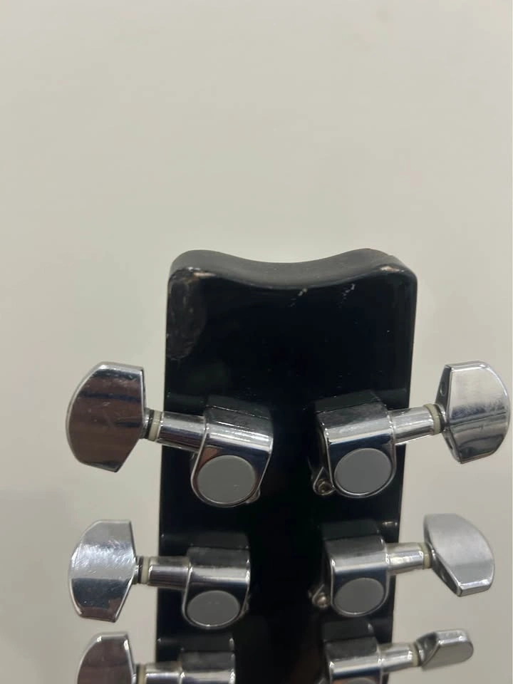 Guitar - photo 3
