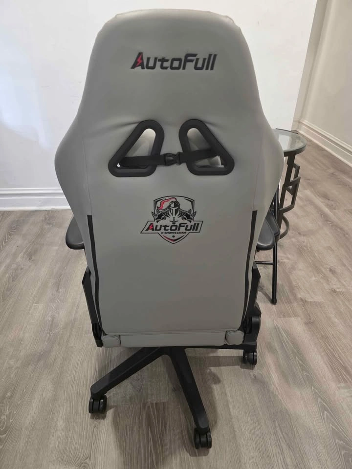 AutoFull Gaming Chair with Footrest & Pillows - photo 2
