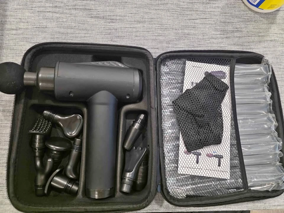 MECOC Deep Tissue Massage Gun with Case & Attachments