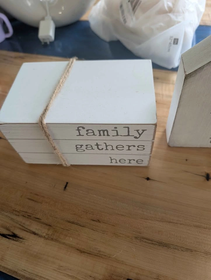 Rustic Wooden Family Decor Set - photo 2