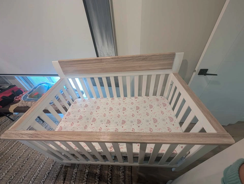 Suite Bebe Hayes 4-in-1 Convertible Crib - photo 5